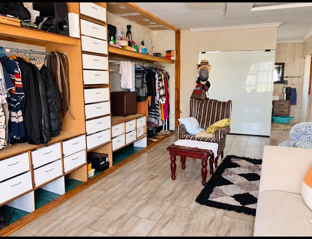 3 BEDROOM HOUSE FOR SALE IN JAMESON PARK